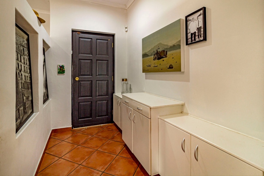 3 Bedroom Property for Sale in Die Wingerd Western Cape